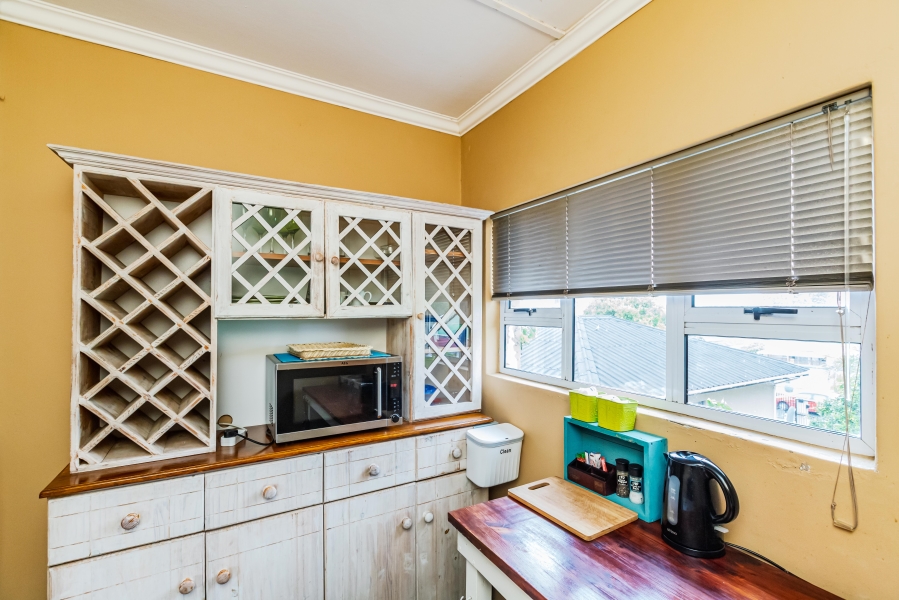 9 Bedroom Property for Sale in Nahoon Eastern Cape